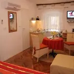 Apartment Rudjer *